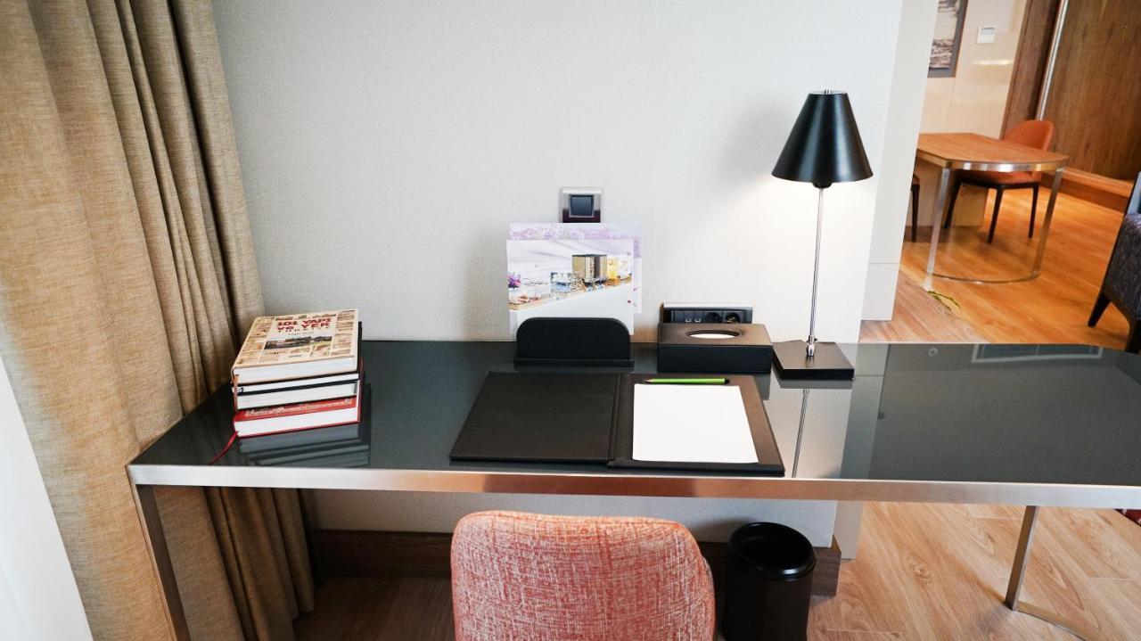 Hawthorn Suites By Wyndham Istanbul Airport, Istanbul